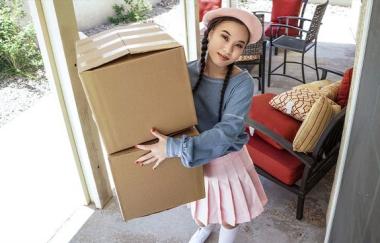 Kimmy Kim - Petite Neighbor Makes It Fit Exxxtrasmall